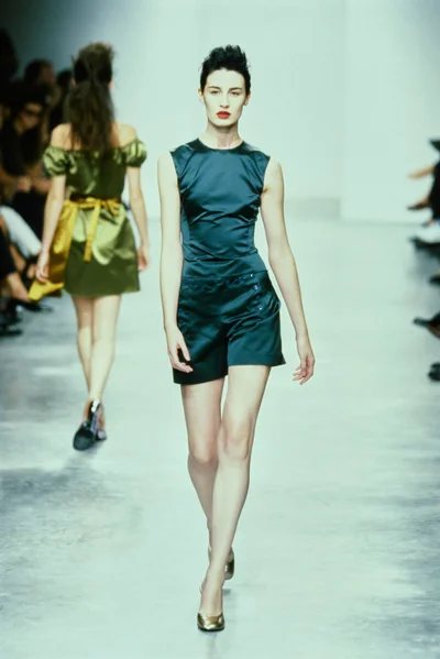 Look 60